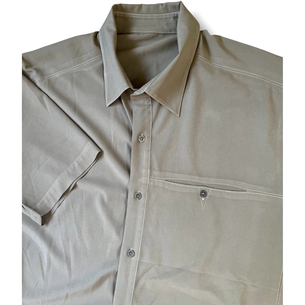 Kuhl Mens Large Short Sleeve Button Down Shirt Gray Performance Stretch RN108846
